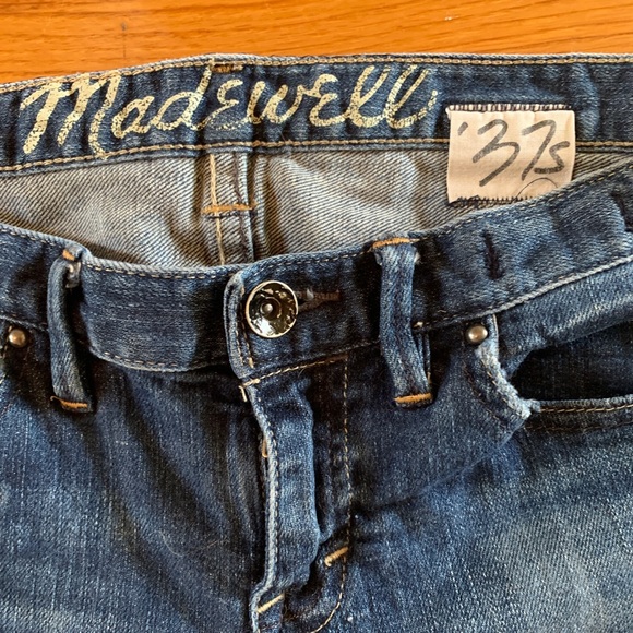 Madewell cutoff denim shorts - Picture 2 of 6